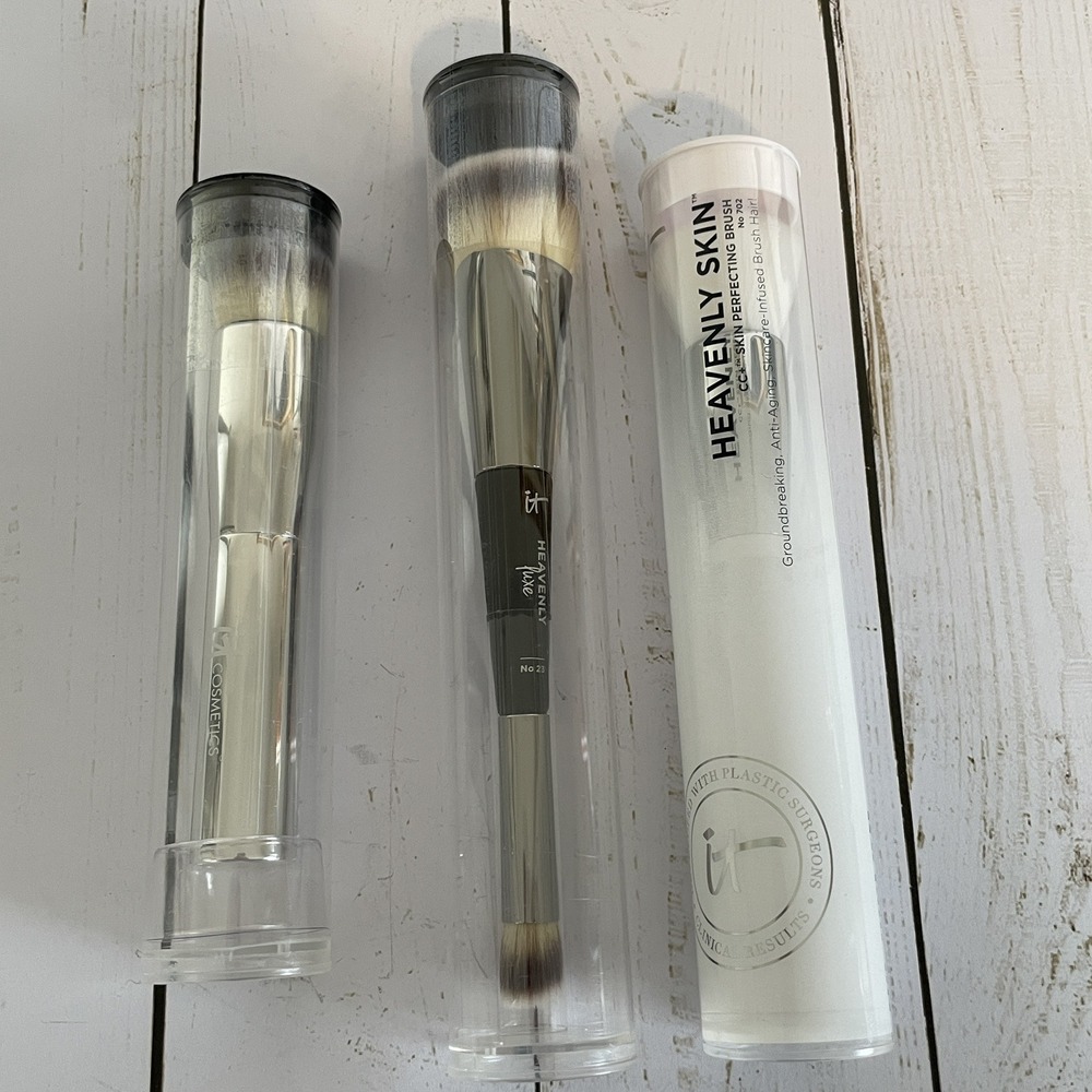 It Cosmetics Heavenly Makeup Brushes Lot of 3 #23 #702 Flat Top Foundation New